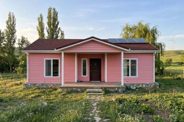 Истории восстановления после землетрясения с помощью стальных домов