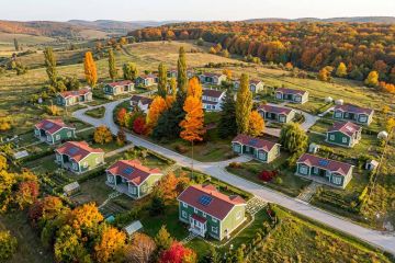 Использование натуральных материалов в сборных домах
