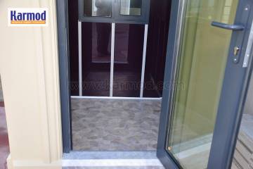 МАФи, Ларьки