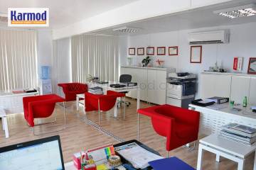 Оригінальні павільйони та офіси