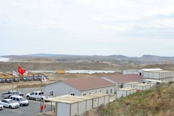 модульні-швидкомонтовані-будівлі-в-африці