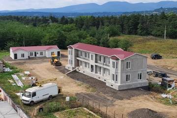 Легкі сталеві збірні готелі