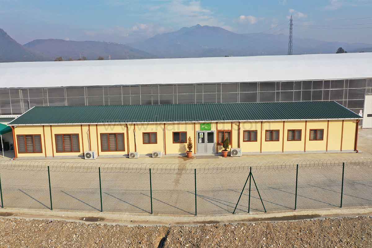 Здание при теплицах на сельскохозяйственном комплексе