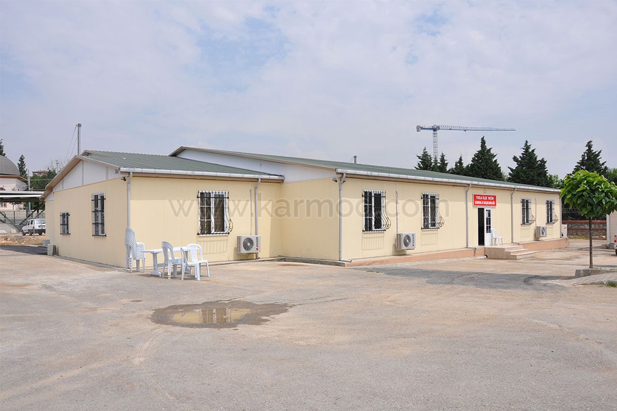 Здание службы Высшей избирательной комиссии Тузлы