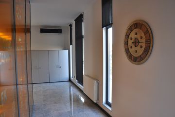 sinpas-business-edificio-de-escritorios-moderno-56692_8.jpg