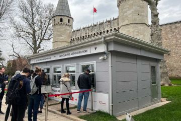topkapi-palast-museum-kartenverkaufsstand-93154.jpg