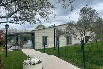 edificio-de-equipamiento-social-de-las-casas-del-lago-ardicli-39004.jpg