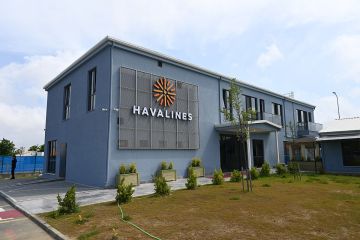 escritorio-da-havaist-no-aeroporto-de-istambul-tayakadin-12461_11.jpg