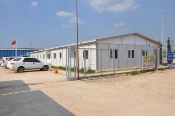 edificio-de-escritorios-da-fabrica-de-embalagens-ispak-86886_2.jpg