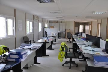 edificio-de-escritorios-da-fabrica-de-embalagens-ispak-86886_7.jpg