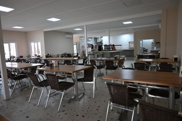 5-sterne-hotel-pension-und-speisesaal-70145_3.jpg