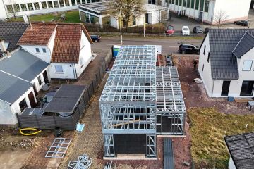 مشروع-منزل-فولاذي-جديد-في-سارلاند،-ألمانيا-25892_1.jpg